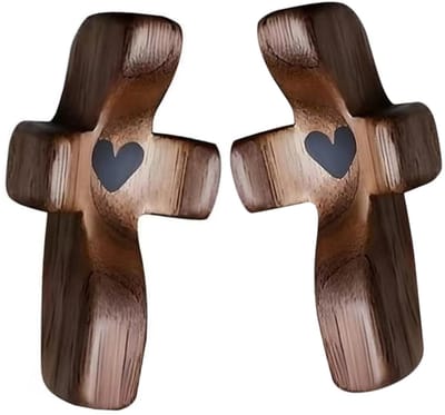 Dailygoods- Houten Kruis - 2 Stuks Gesneden - Vintage Love Kruis - Zakkruis - Handkruis - 51 x 25 mm - Hoogwaardig Hout