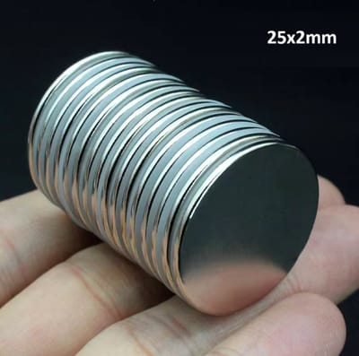 TLVX 5 stuks Sterke & Dunne Magneten Rond 25x2mm / Platte magneten / Zinaps / Ultra Dunne Magneet / Neodymium magneten / Magneetjes Deur / Kastdeuren / Koelkast / Whiteboard / School / Leren / Schoolbord / Papier vastzetten / Magnetische werking