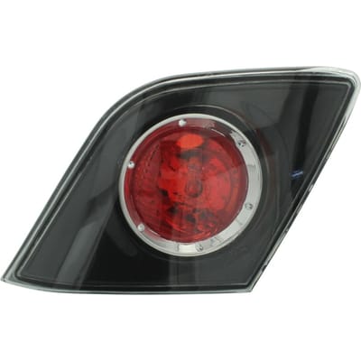 Achterlichtglas binnen l Mazda 3 (bk). Model: 2003-10 - 2009-12