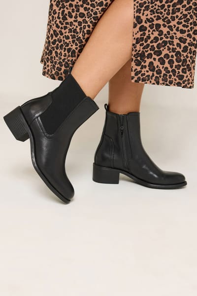 Yours Zwarte Chelsea Boots Met Hak In Brede Epasvormsize 38EEE