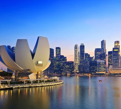 Uitzicht op de skyline van Marina Bay in Singapore - Fotobehang (in banen) - 250 x 260 cm