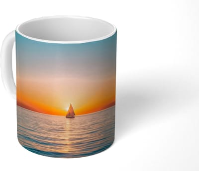 Mok - Koffiemok - Zee - Zeilboot - Zonsondergang - Mokken - 350 ML - Beker - Koffiemokken - Theemok