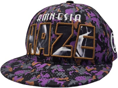 Lauren Rose - Amnesia Haze - Camo Snapback – Paars Camo – One Size - 420 collection