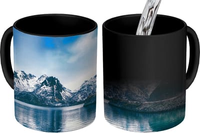 Magische Mok - Foto op Warmte Mokken - Koffiemok - Water - Bergen - Natuur - Magic Mok - Beker - 350 ML - Theemok