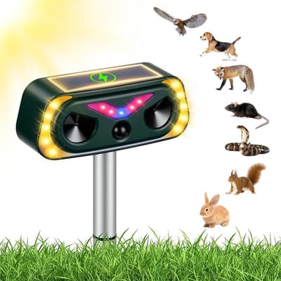 Ultrasone Dierenverjager met Bewegingssensor, Waterdicht en Oplaadbaar voor Knaagdieren, Herten en Honden in Tuin en Boomgaard