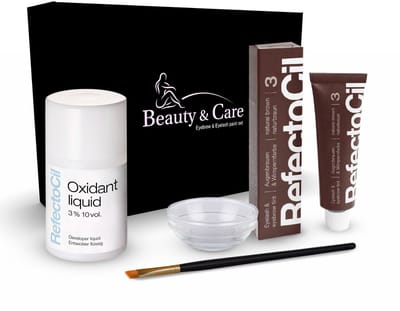 Refectocil - Wenkbrauw / wimperverfset Bruin - Voor kleuren van wimpers en wenkbrauwen - 1 Set. - Bruin No. 3 - Complete set met wimperverf, oxidant liquid 3%, glazen schaaltje en wenkbrauwverf penseel in een mooie cadeaudoos