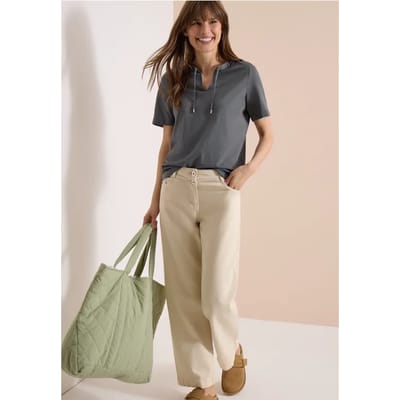 Shirt met korte mouwen en gespleten hals