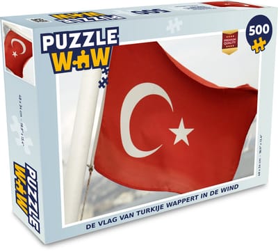 Puzzel De vlag van Turkije wappert in de wind - Legpuzzel - Puzzel 500 stukjes