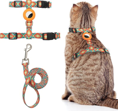 Ontsnappingsbestendig kattenharnas en riem set voor wandelen en reizen - verstelbaar en zacht nylon met Airtag-houder