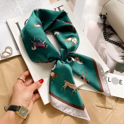 Zijden sjaal-stijl zijden sjaal voor dames - Kleurblokkenprint - Fris en delicaat - Decoratieve shawl over shirts L7456-Groen Paard 70*70 CM