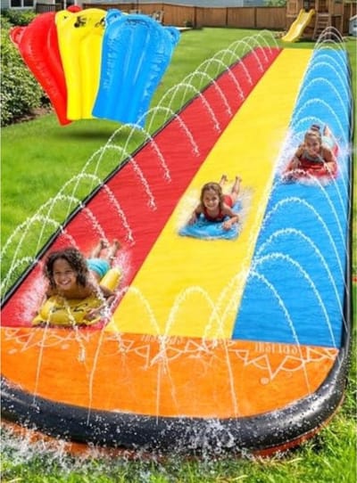 Thuys - 20'' Extra Lange Triple Lane Slip Splash en Slide - met 3 Body Boards, Waterglijbaan met Geavanceerd Sprinklersysteem, Achtertuin Waterglijbaan voor Kinderen