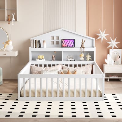 Kinderbed 140x200cm - met huisvormig paneel - met opbergruimte - met beschermhekje en deur - met boekenplank - wit - zonder matras