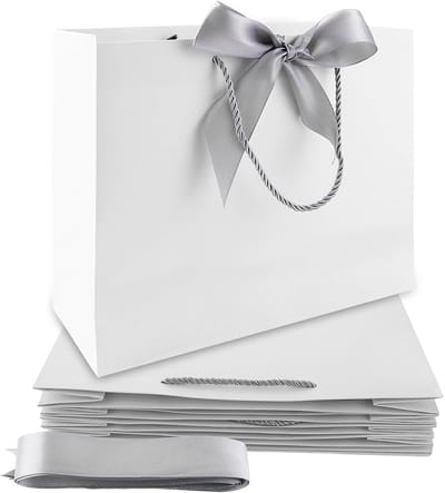 Set van 24 Witte Papieren Cadeauzakken met Handvat 32 x 25 x 11 cm voor Bruiloft, Kerst en Feestjes