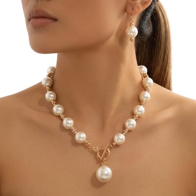 Wit goudkleurig ketting dames parel ketting met grote hanger en bijpassende oorbellen elegante korte sleutelbeen ketting sieraden set