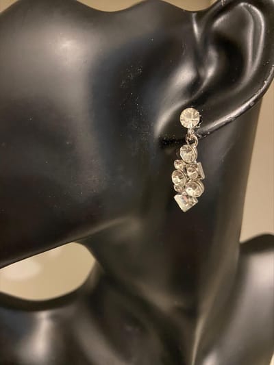 Drop oorbellen met strass | | Make up | Parfum | Moederdag | Verjaardagscadeau| Cadeautje| Valentijnsdag| Kado | sieraden | vaderdag | oorbellen | oorsieraden