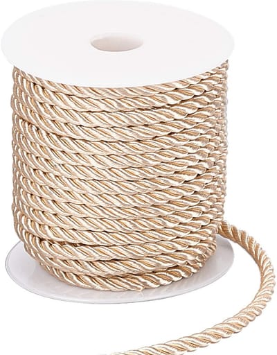 Dailygoody - Gedraaid Koord - Decoratief Touw - Glanzend Polyester - Navajo Wit - Handig voor DIY-ambachten - Perfect voor Gordijnen en Cadeautas