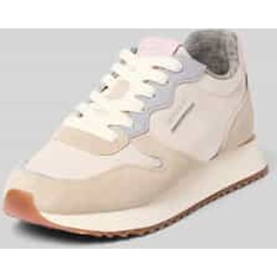 Sneakers met labeldetail, model 'BEVINDA'