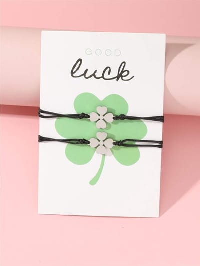 Vriendschapsarmbandjes voor 2 met Klavertje Vier - Zilverkleurig - Zwarte Bandjes - Geluk / Success Cadeau - Pax Amare