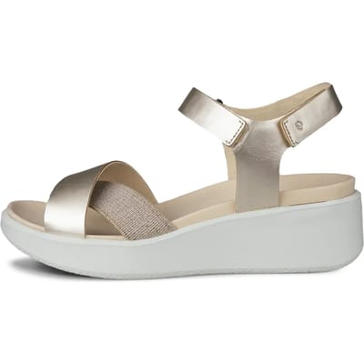 Vrouwen sandalen met kruislings banden Ecco Flowt