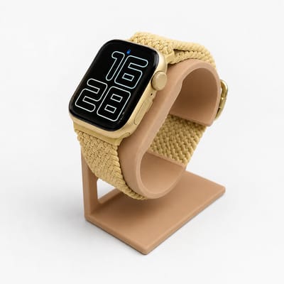 Skushy Apple Watch Oplaadstandaard Curve Design - Apple Watch Houder - Laadstation - Nachtkastje Dock - Bureau Dock - Oplaadhouder - Kabel Organizer - Magnetische Oplader Houder - Smartwatch Stand - Beige Latte