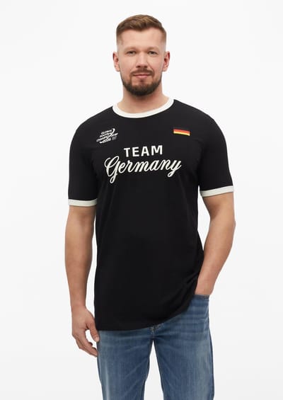 Zachte klassieke T-shirt van katoen met bedrukking aan de voorkant en borduursel s.Oliver