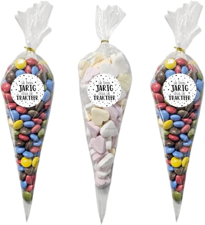 50x Cellofaan Puntzakken 30x16 cm + 60 Stickers Ik Ben Jarig Dus Ik Trakteer - Puntzak Doorzichtig - Traktatie Zak - Snoepzak - Inclusief Sluitstrips - 16x30 cm - 50 Stuks
