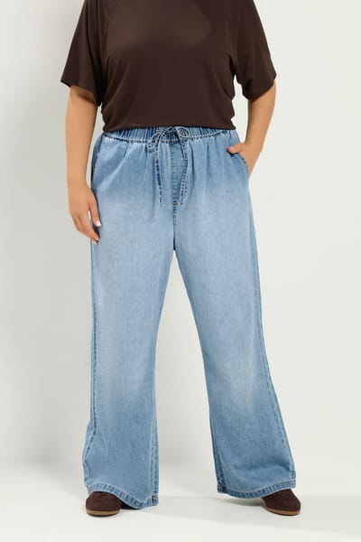 Yours Middenblauwe Jeans Met Trekkoord En Wijde Pijpen Size Short > 42