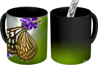 Magische Mok - Foto op Warmte Mokken - Koffiemok - Lavendel - Vlinder - Botanisch - Magic Mok - Beker - 350 ML - Theemok