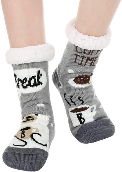JAXY - Huissokken Dames - Verwarmde Sokken - Anti Slip Sokken - Huissokken - Bedsokken - Warme Sokken - Kerstcadeau Voor Vrouwen - Thermosokken - Dikke Sokken - Fluffy Sokken - Kerstsokken Dames en Heren - Koffiebeer Grijs