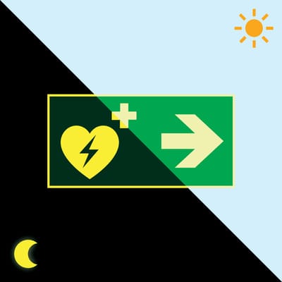 Extra lichtgevend AED bord met pijl rechts 300 x 150 mm