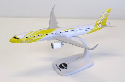 Schaalmodel vliegtuig Scoot Airbus A321neo schaal 1:200 lengte 22,25cm