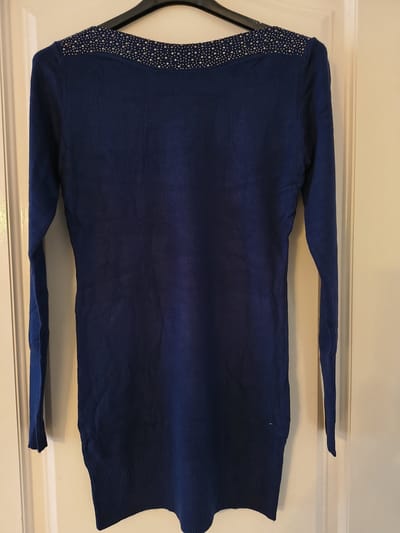 Middellange dames trui Marika-effen marine blauw-boothals-strass steentjes-Maat S/M-fijngebreid