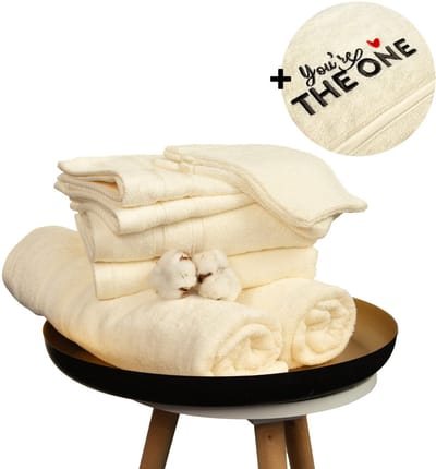 The One Towelling Liefdespakket - Valentijn Cadeau - Geschenkset - 8-Delig - Handdoekenset - Badlakens, Handdoeken & Washandjes - Crème - Valentijnsdag
