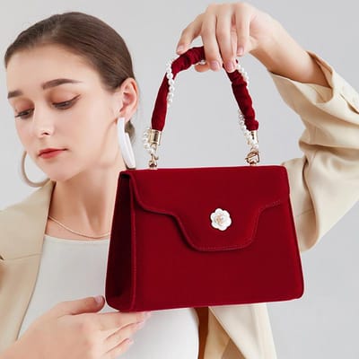 Rode Bruiloftstas voor Vrouwen, High-end en Niche Bruiloftstas, Camelia Handtas voor Dames, Stijlvolle Bruidstas brown