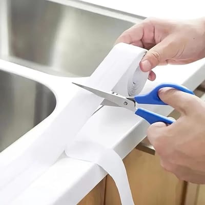 Waterdichte en Schimmelbestendige Toiletafdichtstrip - 5 Meter Rol, Zelfklevend, Eenvoudig te Snijden en Onderhouden, Ideaal voor Badkamer en Toilet