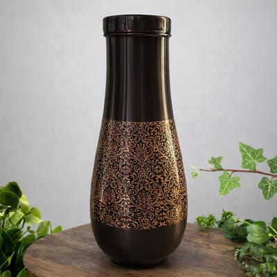 Puur koperen karaf antique geëtst met dop – lang en smal ± 950 ml
