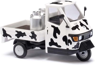 Modelvoertuig Piaggio Ape 50 met koeienvlekken Schaal 1:43