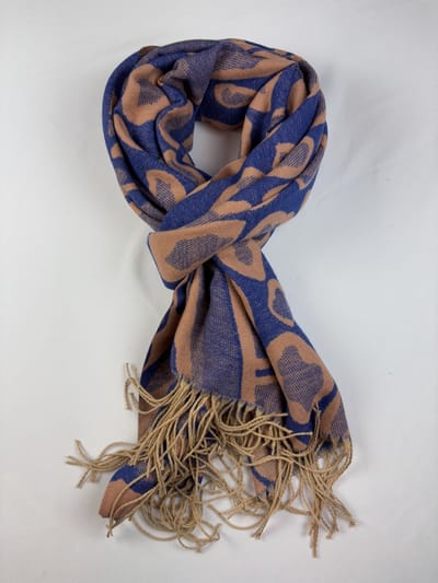Wintersjaal met panter print 2 kanten 20% wol en 80% viscose