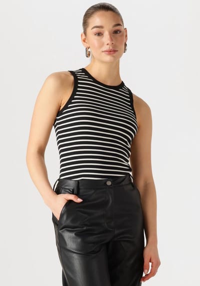 Notre-V Nv-franca Tops & T-shirts Dames - Shirt - Zwart - Maat XS