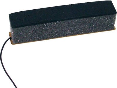 Boston HAJ-JB Height Adjuster – Voor J-Style Bass, Met Afscherming