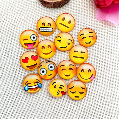TLVX 14 stuks Kleine Emoji's Gezichtjes Magneten 3D / Ronde Koelkastmagneten / Kleine Foto Magneet / Smileys / Whiteboard / Leuke Speel- en Leer Magneten / School Bord / Boodschappenlijst / Notitie / Kantoor / Magnetisch / Sterke Kleur Magneetjes