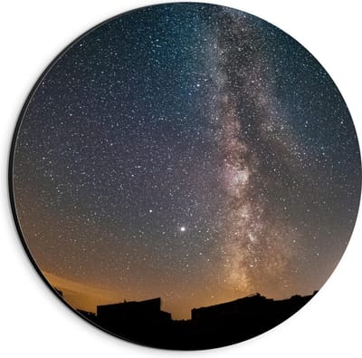 Dibond Wandcirkel - Sterrenhemel boven Stad - 20x20cm Foto op Aluminium Wandcirkel (met ophangsysteem)