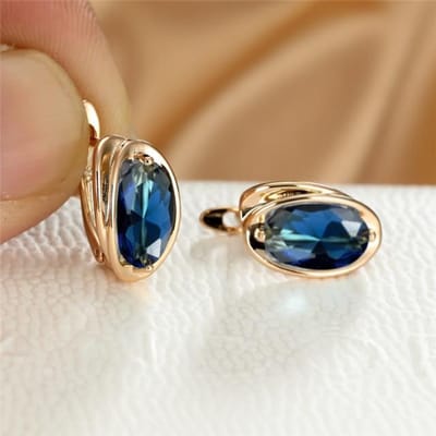 Eenvoudige Mode Regenboog Ovale Steen Oorbellen Schattige Bruids Goudkleur Bruiloft Oorbellen Vrouwelijke Luxe Kristal Hoepel Oorbellen Voor Vrouwen blauw