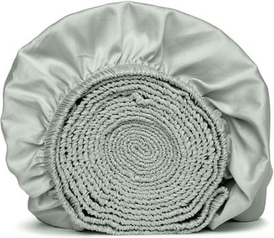 Yodormi - Hoeslaken - 100% biologisch katoen - Satijnweving - Premium enkeldraads - Elastiek rondom - Groen grijs - 180x200x30