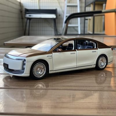 1:32 Maextro S800 Luxe Auto Legering Metaal Diecast Model Auto Geluid En Licht Pull Back Kinderspeelgoed Verzamelobjecten Verjaardagscadeaus