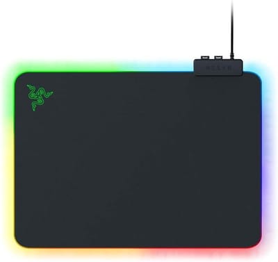 Surface Gaming Muismat met microstructuur en RGB-verlichting - Oppervlak met microstructuur - Allround randverlichting - Geoptimaliseerde oppervlaktecoating - Zwart