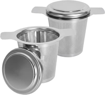 RVS Theefilters met Dubbele Handgreep en Deksel, Herbruikbare Theefilters voor Bekers en Theekom, Set van 2 Stuks