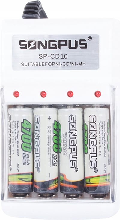 Oplaadbare batterijlader AA & AAA batterijpakket battery charger, inlusief : 4x AA-oplaadbare batterijen