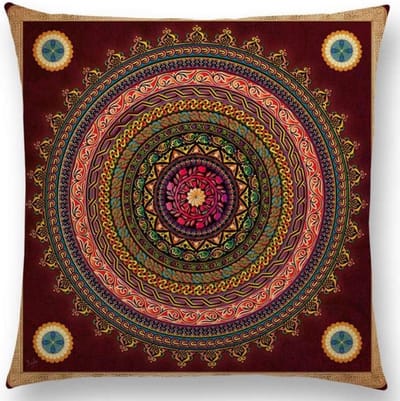 Mandala kussenhoes 45x45 cm - Fluweelzacht - DUBBELZIJDIG BEDRUKT - Bordeaurood/roze