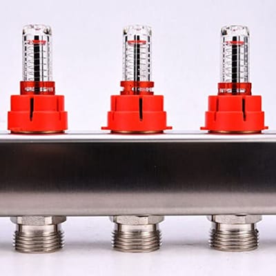 Verwarmingscircuitverdeler met 2 verwarmingscircuits en kogelkranen voor vloerverwarming
